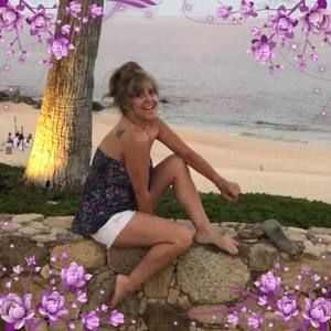 Meet your Posher, Delana